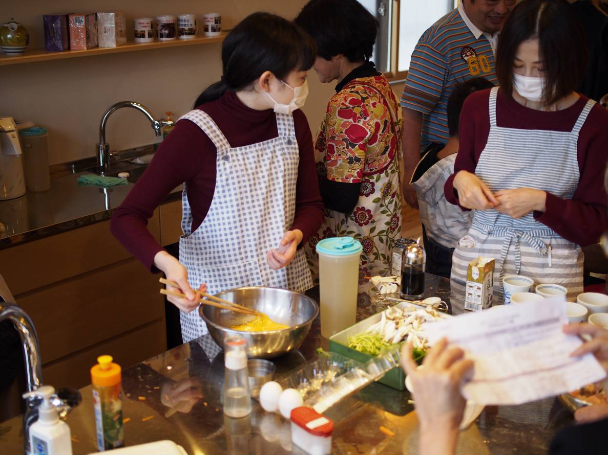 料理教室：巻き寿司